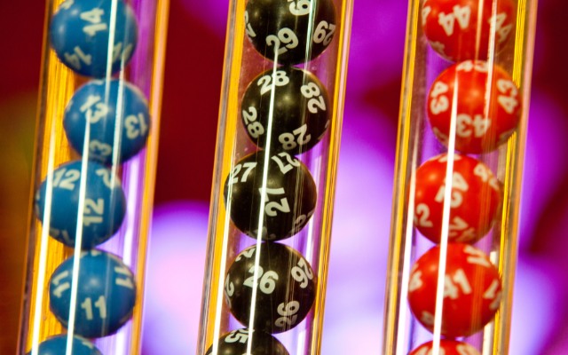 Chạm trong lô đề là gì? Hướng dẫn bắt chạm chuẩn từng ngày Chạm trong lô đề là gì? Hướng dẫn bắt chạm chuẩn từng ngày